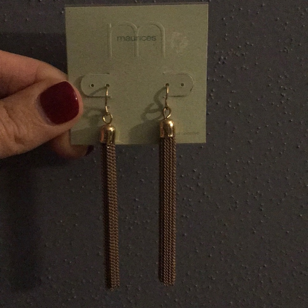 NWT Gold color earrings